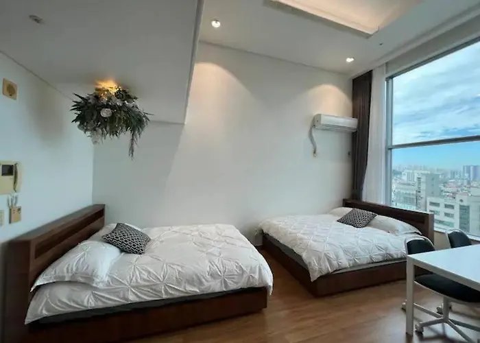Appartement 1min Duplex House Hong Dae Séoul