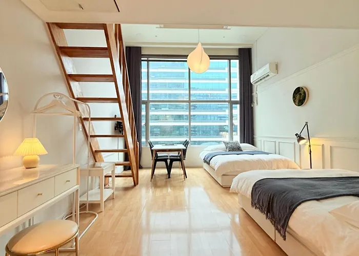1min Duplex House Hong Dae Appartement *